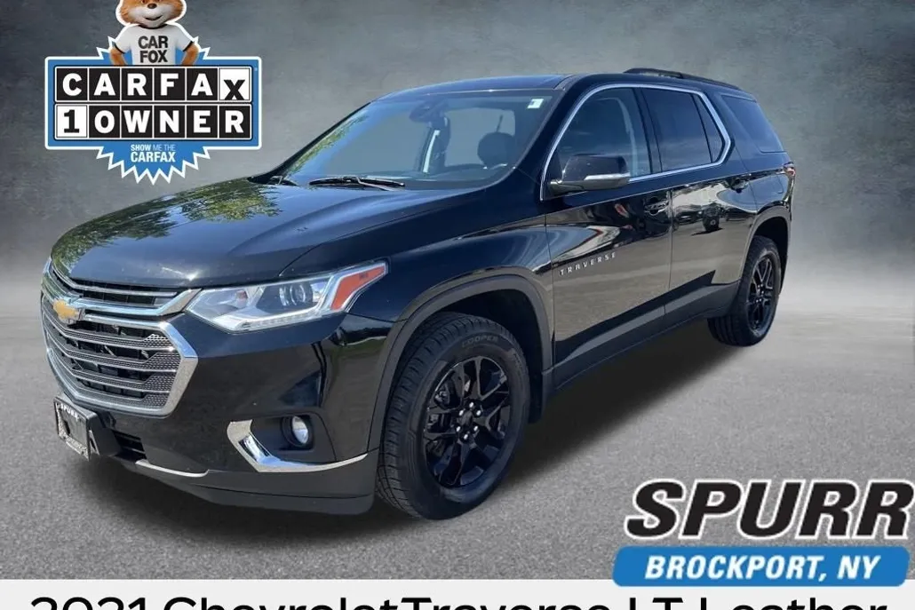 2021 Chevrolet Traverse Leather photo 1