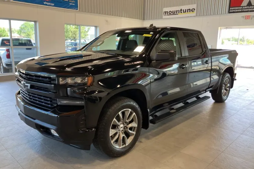 2021 Chevrolet Silverado 1500 RST photo 1