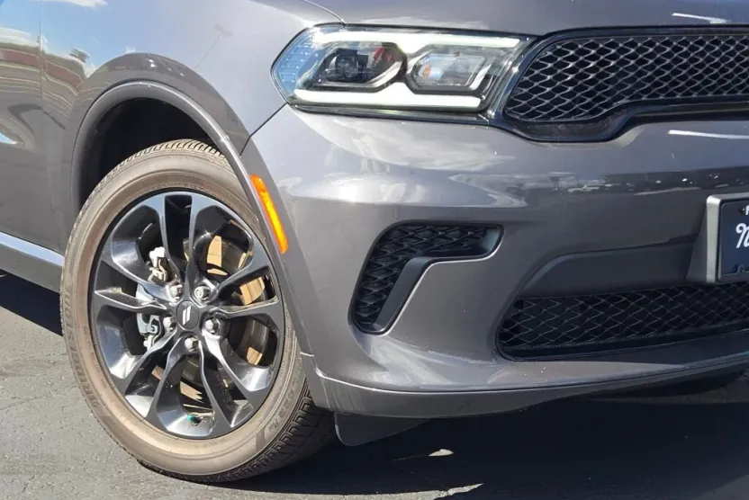 2024 Dodge Durango SXT photo 1