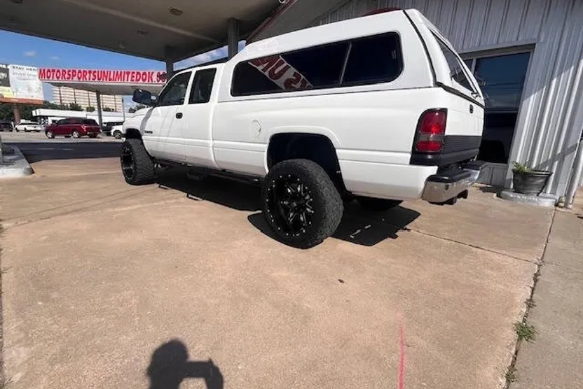 1996 Dodge Ram ST photo 1