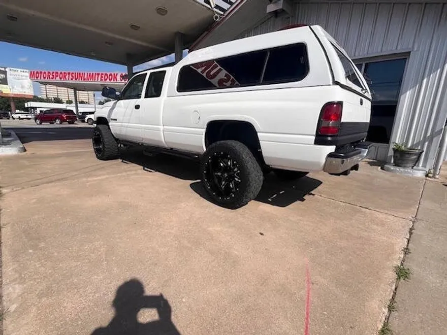 1996 Dodge Ram ST photo 1