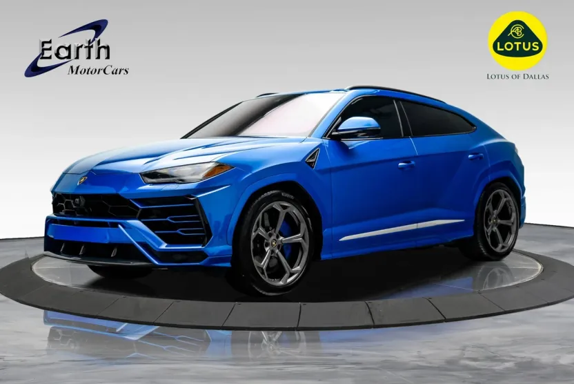 2019 Lamborghini Urus photo 1