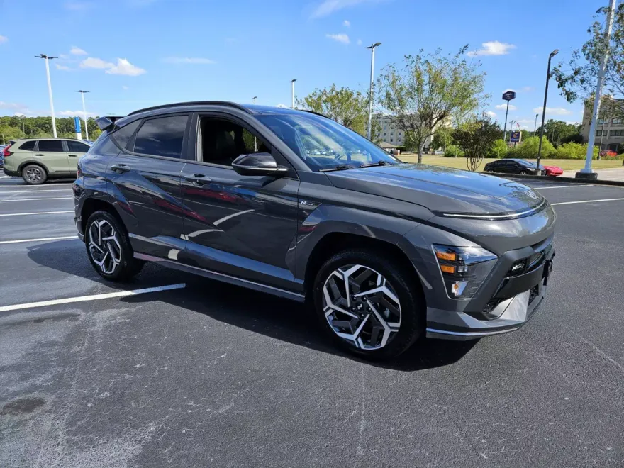 2024 Hyundai Kona N Line photo 1