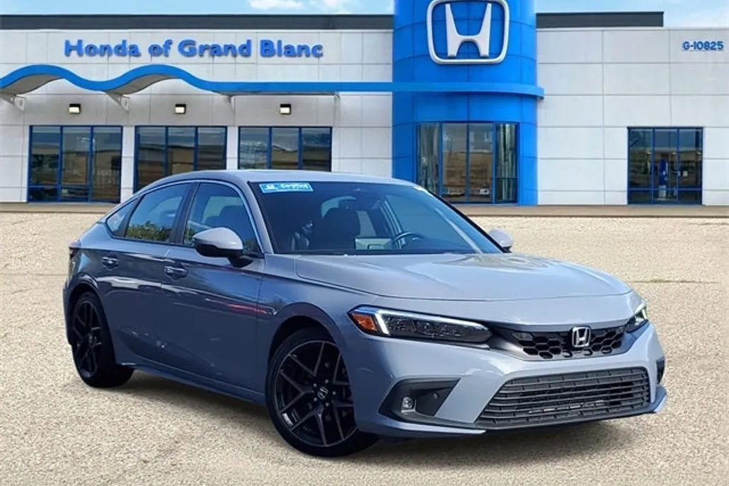 2022 Honda Civic Sport Touring photo 1
