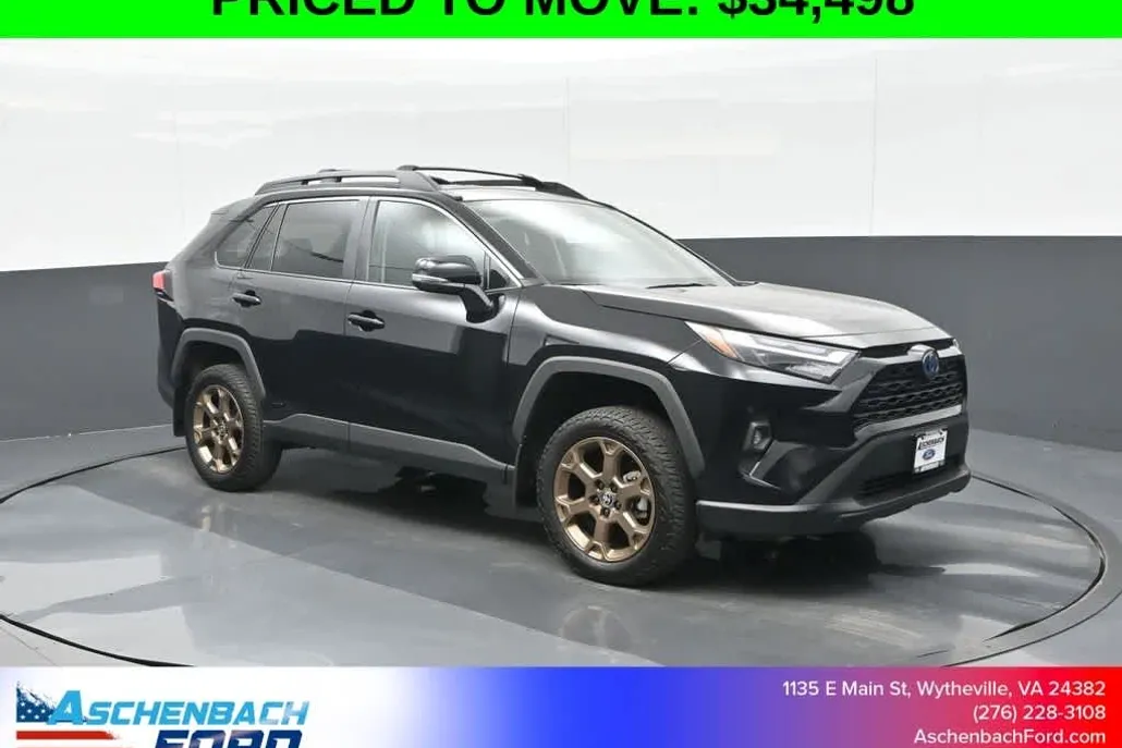 2024 Toyota RAV4 Hybrid photo 1