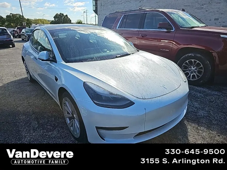 2022 Tesla Model 3 photo 1