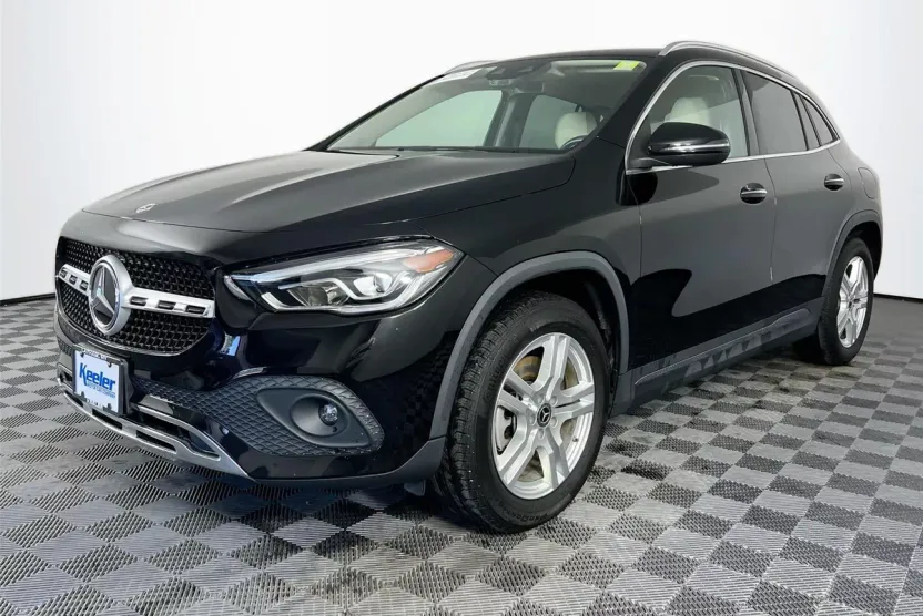 2021 Mercedes Benz GLA 250 4MATIC photo 1