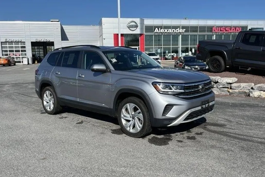2022 Volkswagen Atlas V6 SE Technology photo 1