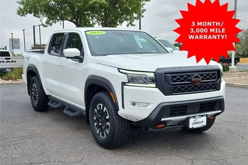 2023 Nissan Frontier PRO-4X photo 1