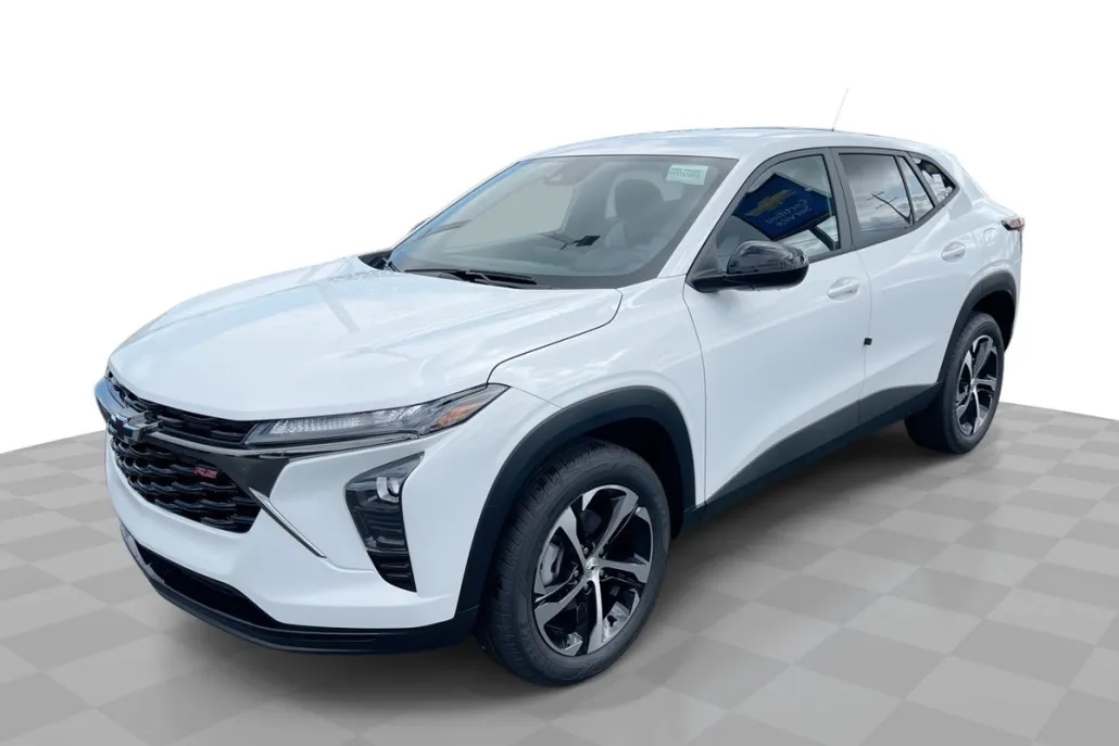 2025 Chevrolet Trax photo 1