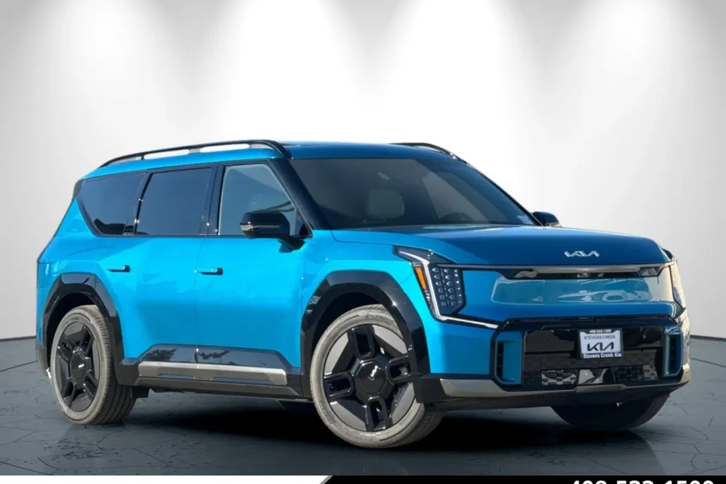 2026 Kia EV9 GT-Line photo 1