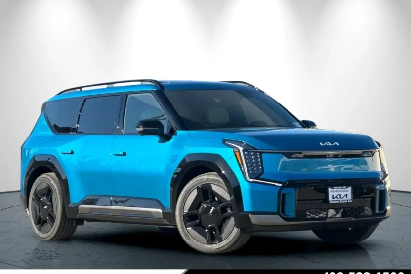 2026 Kia EV9 GT-Line photo 1