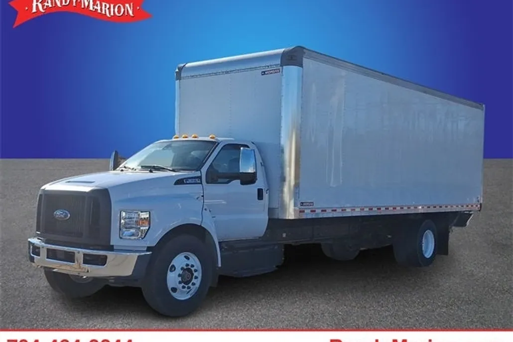 2023 Ford F-650 photo 1