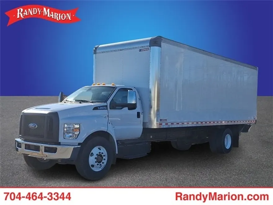 2023 Ford F-650 photo 1