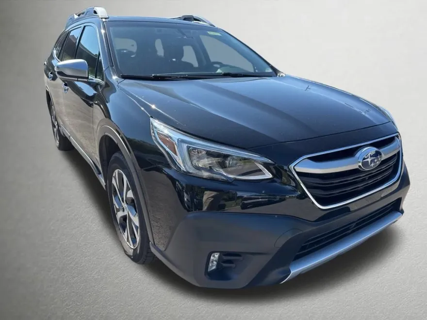 2022 Subaru Outback Touring XT photo 1