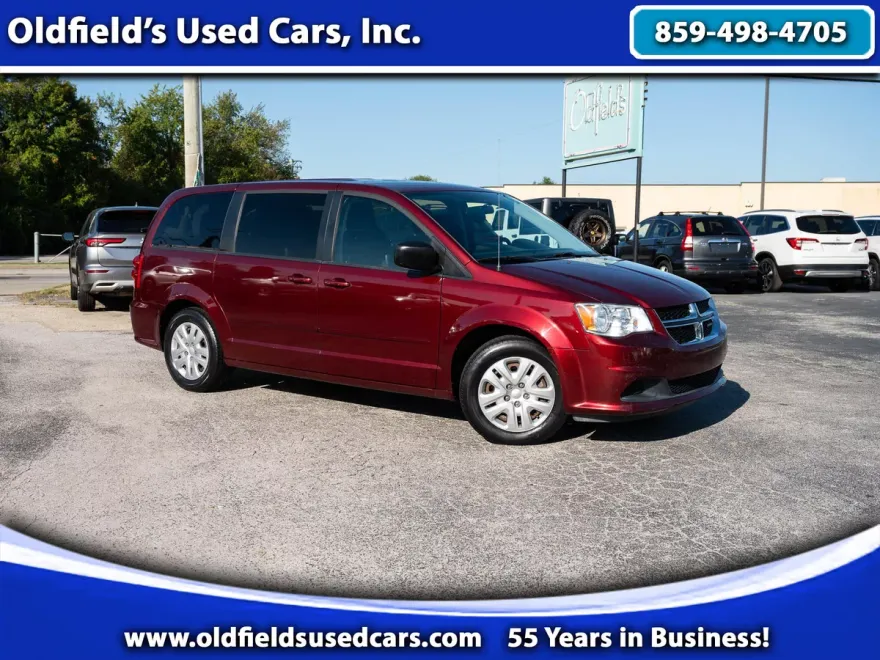 2017 Dodge Grand Caravan SE SXT Express photo 1