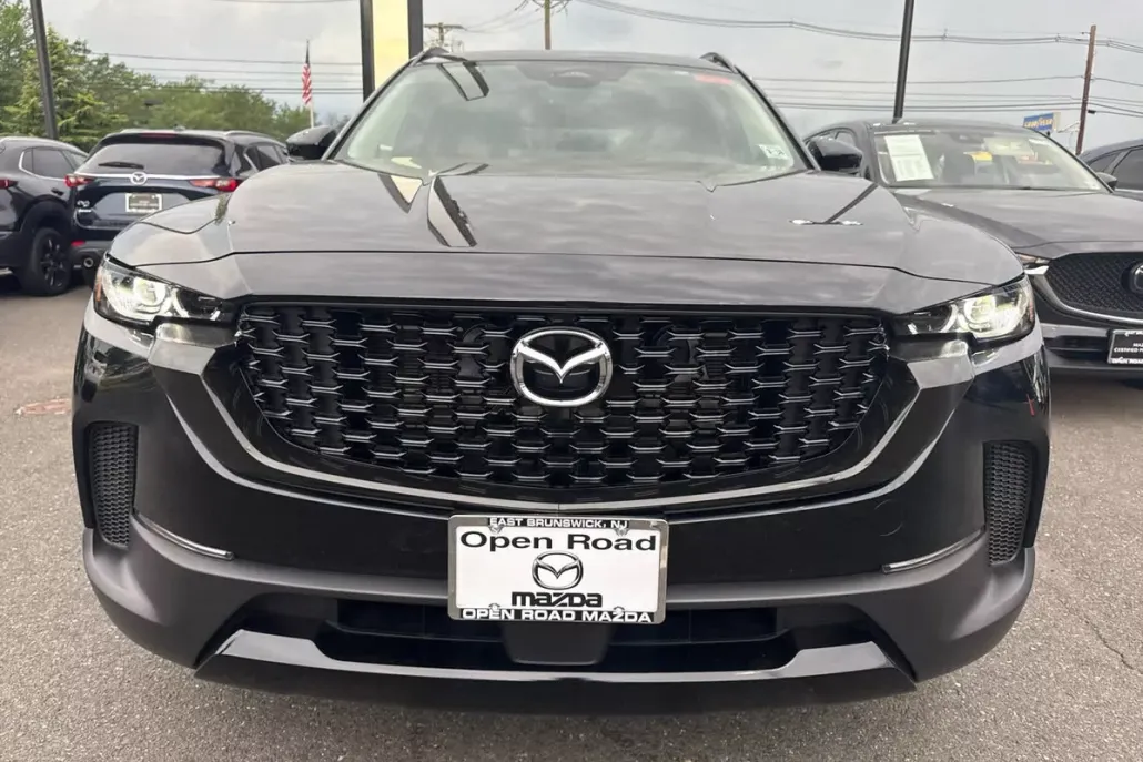 2025 Mazda CX-50 Premium photo 1