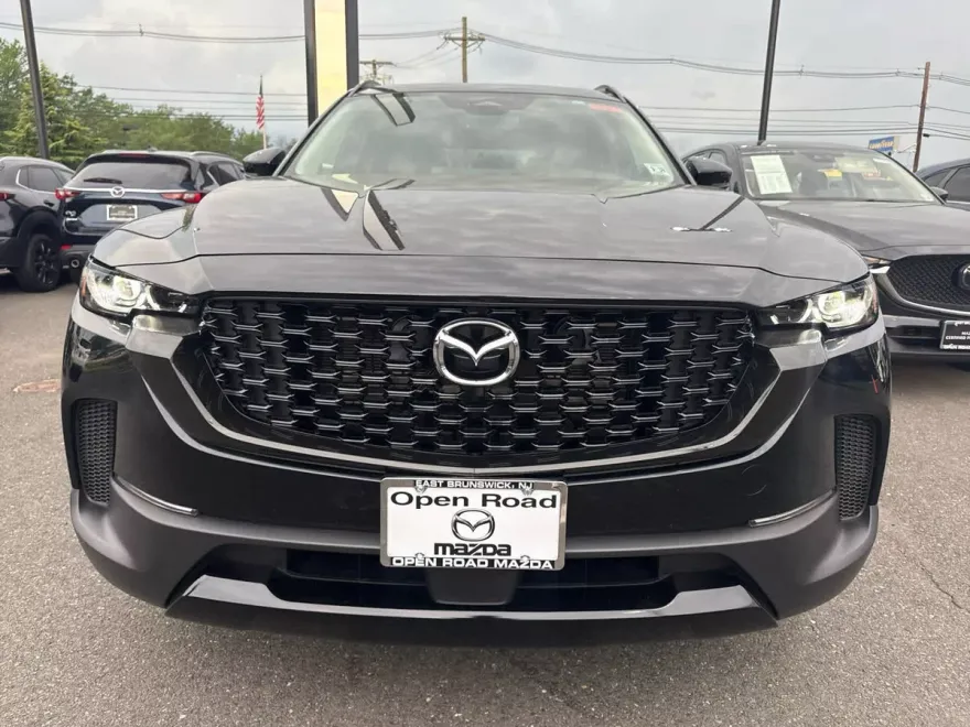 2025 Mazda CX-50 Premium photo 1