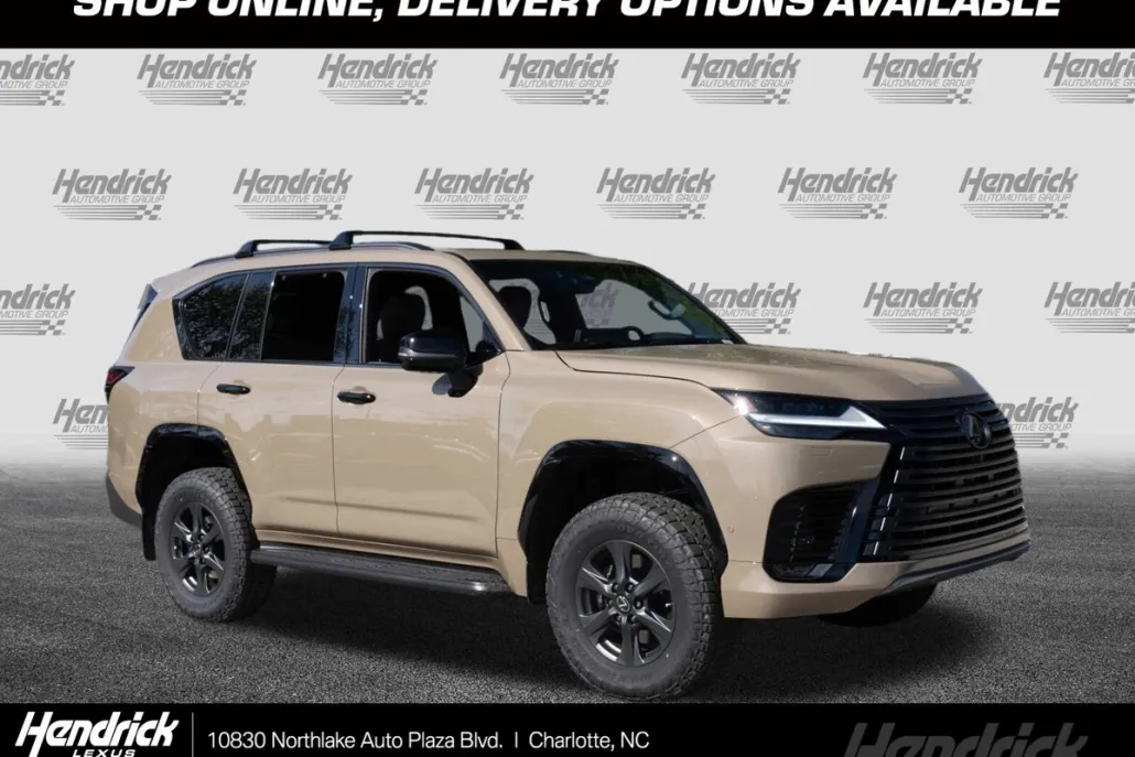 2025 Lexus LX photo 1