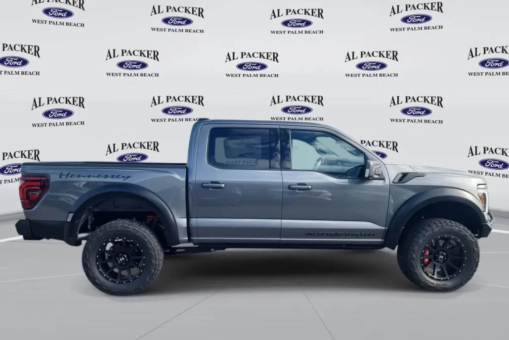 2025 Ford F-150 Raptor photo 1