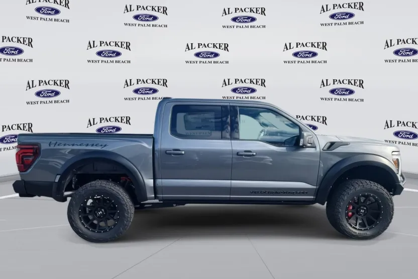 2025 Ford F-150 Raptor photo 1