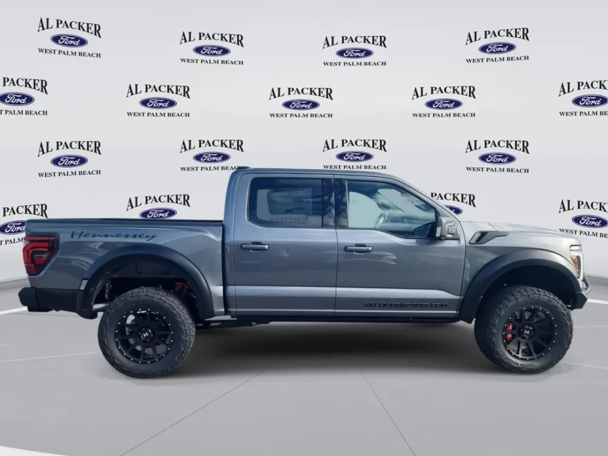 2025 Ford F-150 Raptor photo 1
