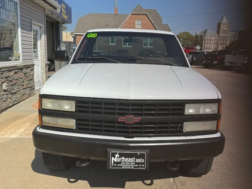 1990 Chevrolet Silverado photo 1