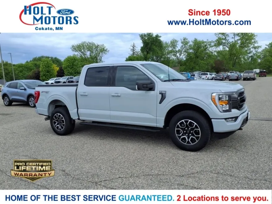 2023 Ford F-150 XLT photo 1