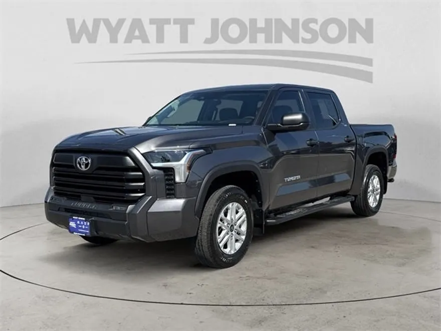 2024 Toyota Tundra SR5 photo 1