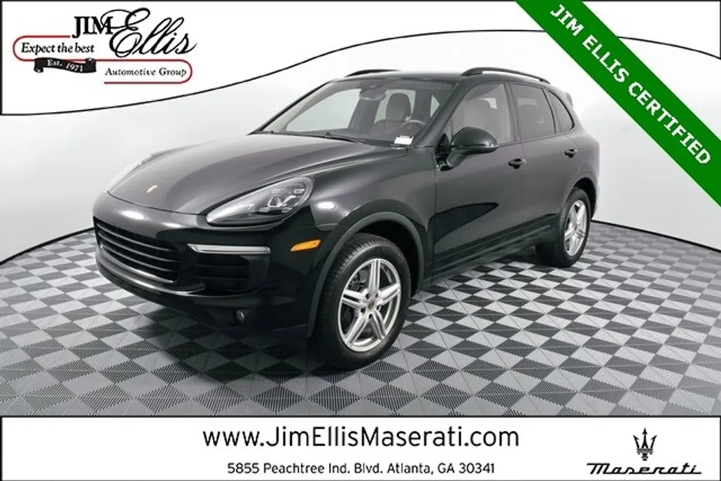 2016 Porsche Cayenne photo 1