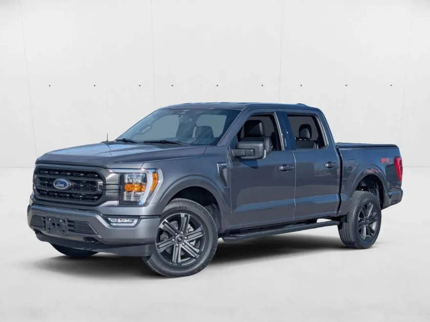 2023 Ford F-150 XLT photo 1