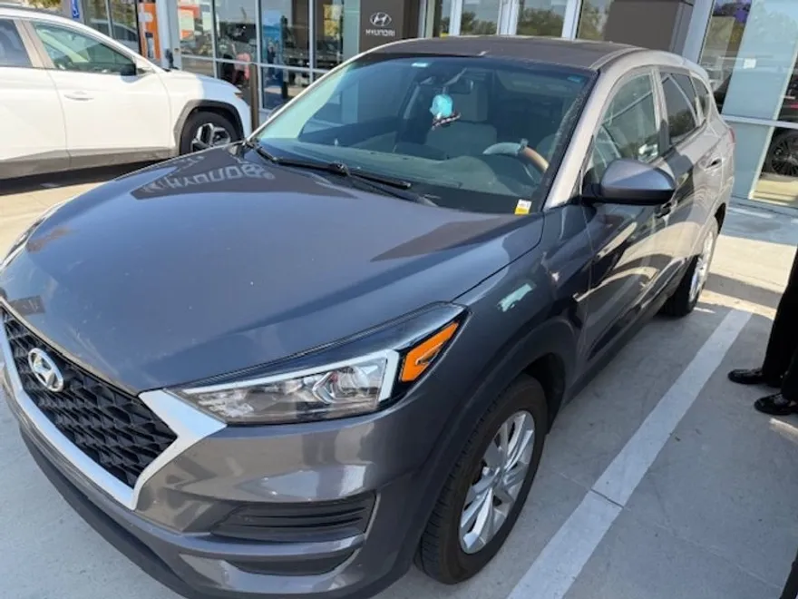 2021 Hyundai Tucson SE photo 1