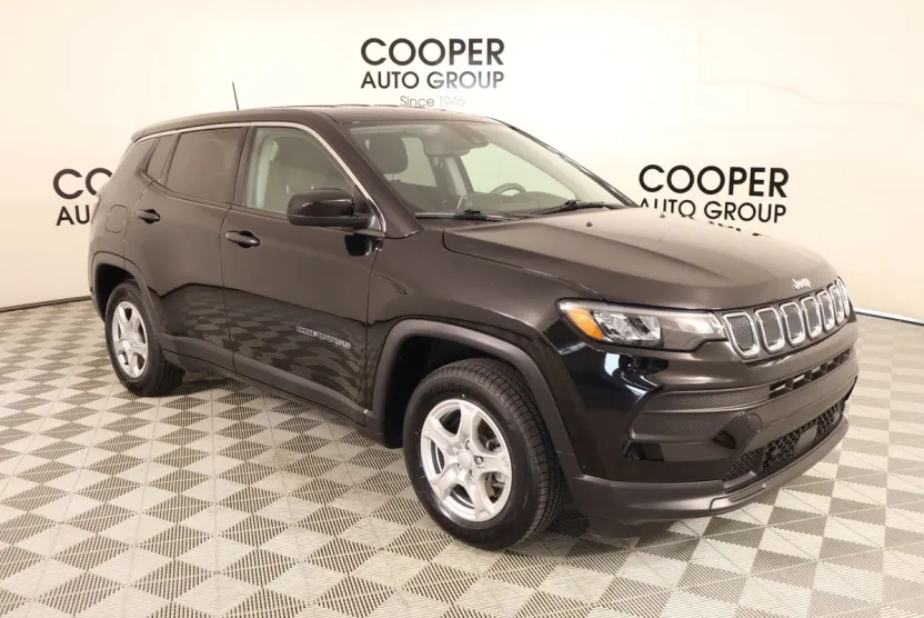 2022 Jeep Compass Sport photo 1