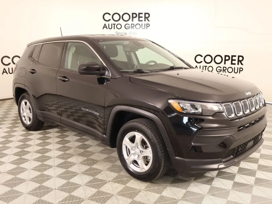 2022 Jeep Compass Sport photo 1