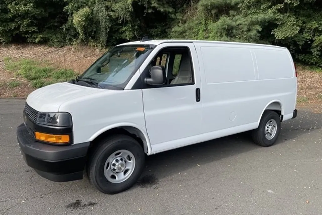 2025 Chevrolet Express Cargo 2500 Van photo 1