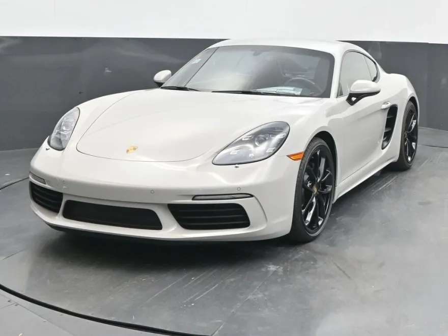 2025 Porsche Cayman photo 1