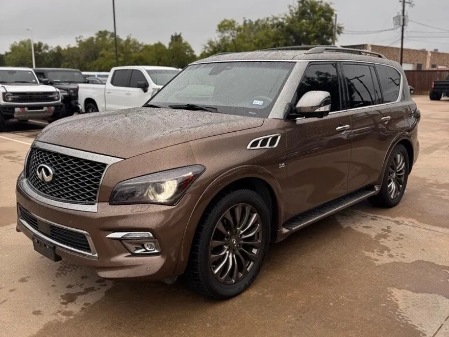 2017 Infiniti QX80 Limited photo 1