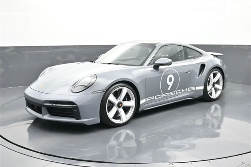 2025 Porsche 911 Turbo photo 1