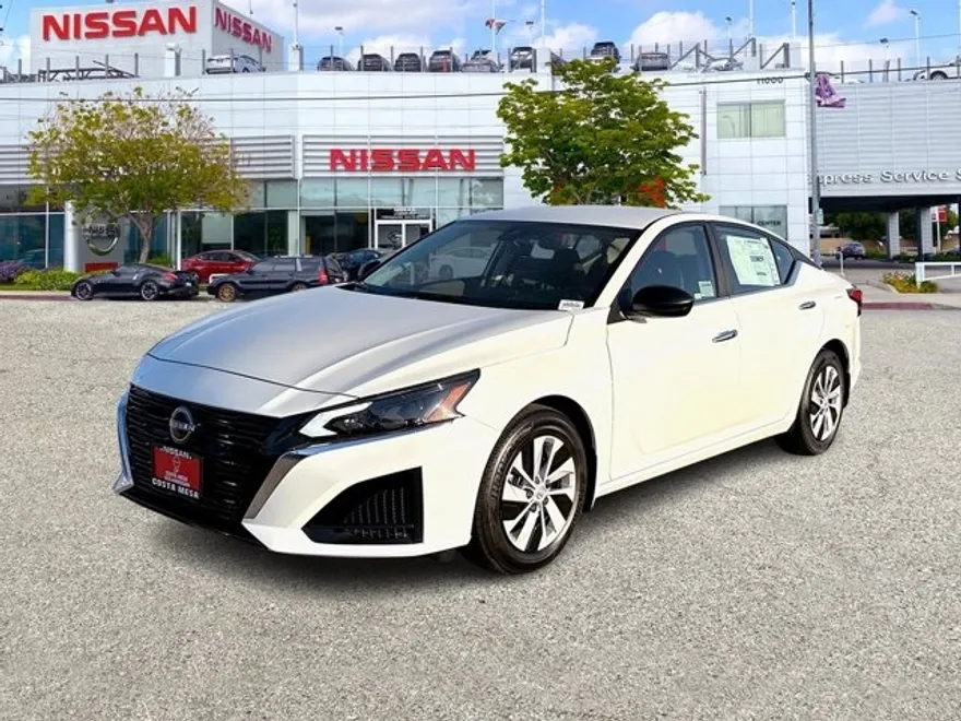 2025 Nissan Altima 2.5 S photo 1
