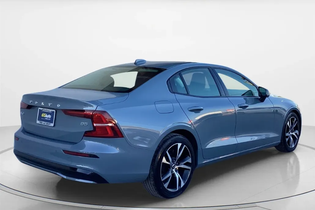 2024 Volvo S60 B5 Core photo 1