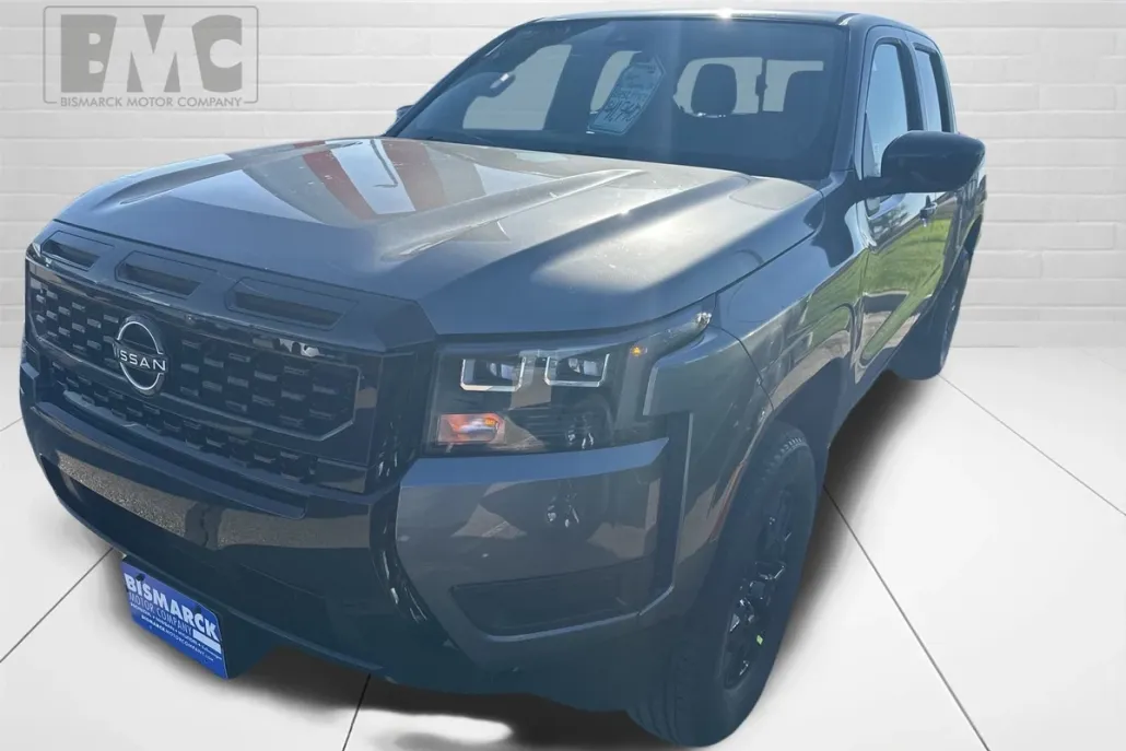 2026 Nissan Frontier SV photo 1