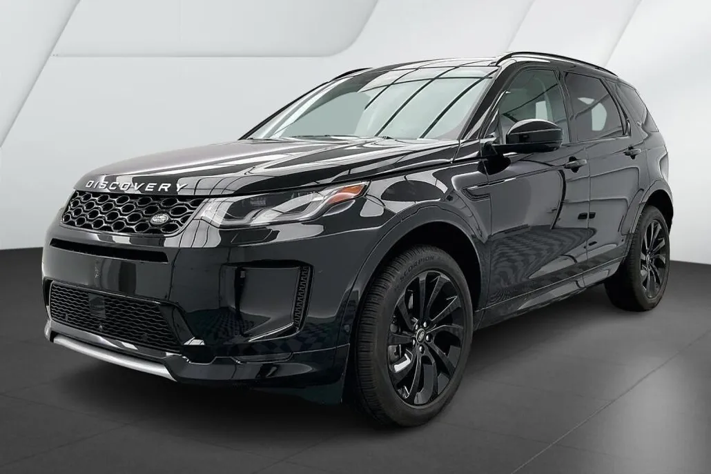 2025 Land Rover Discovery Sport S photo 1