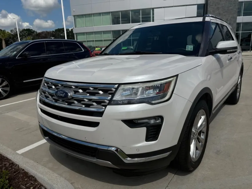 2018 Ford Explorer Limited photo 1
