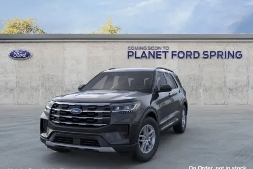 2025 Ford Explorer photo 2