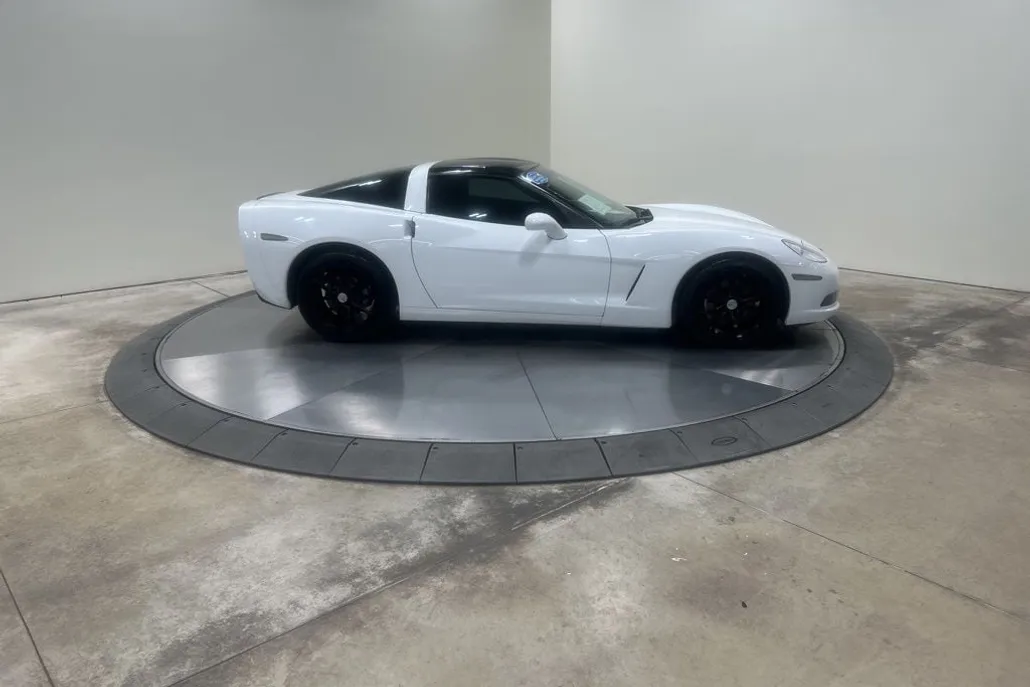 2012 Chevrolet Corvette Base Coupe photo 1