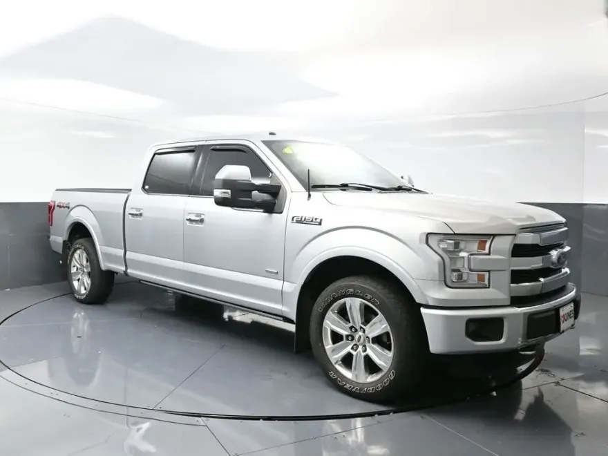 2016 Ford F-150 Platinum photo 1