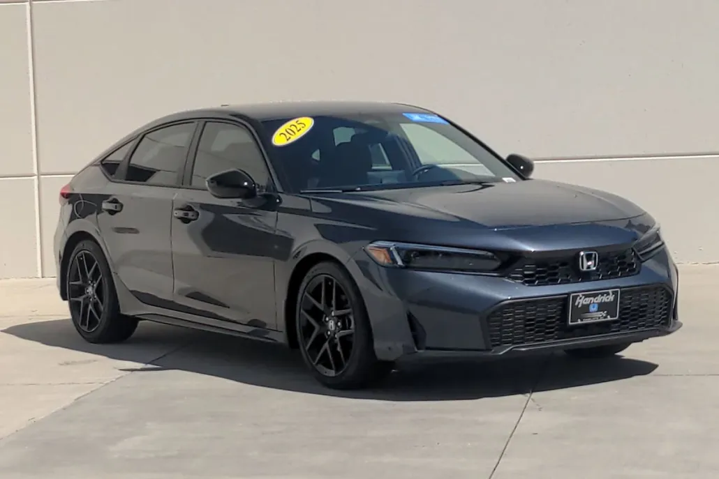 2025 Honda Civic Hatchback Sport photo 1