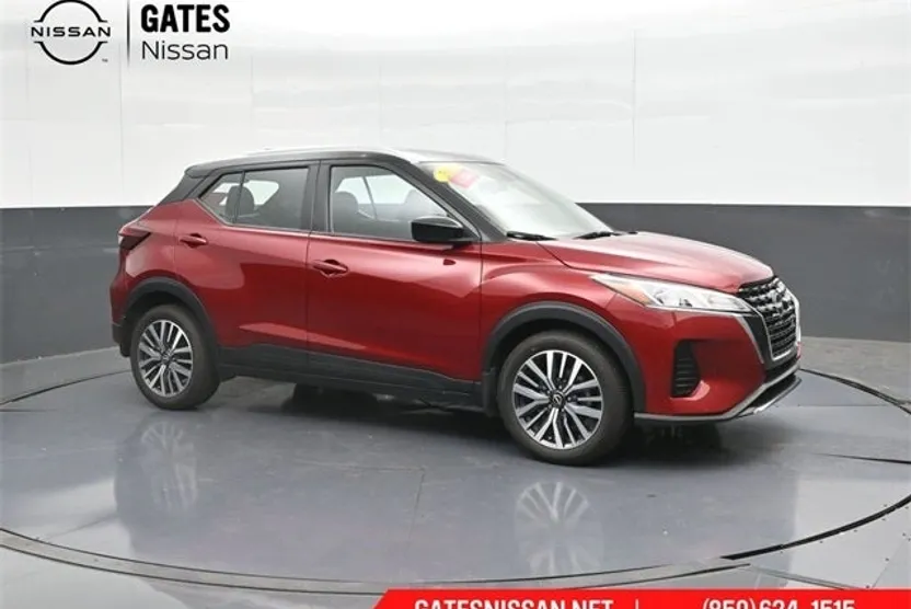 2023 Nissan Kicks SV photo 1