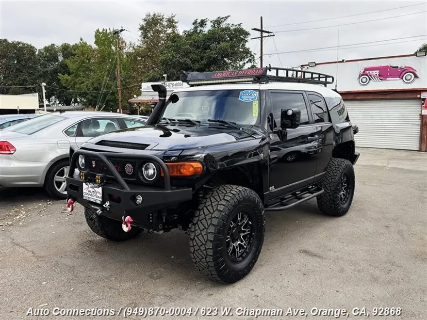 2008 Toyota FJ Cruiser Base photo 1