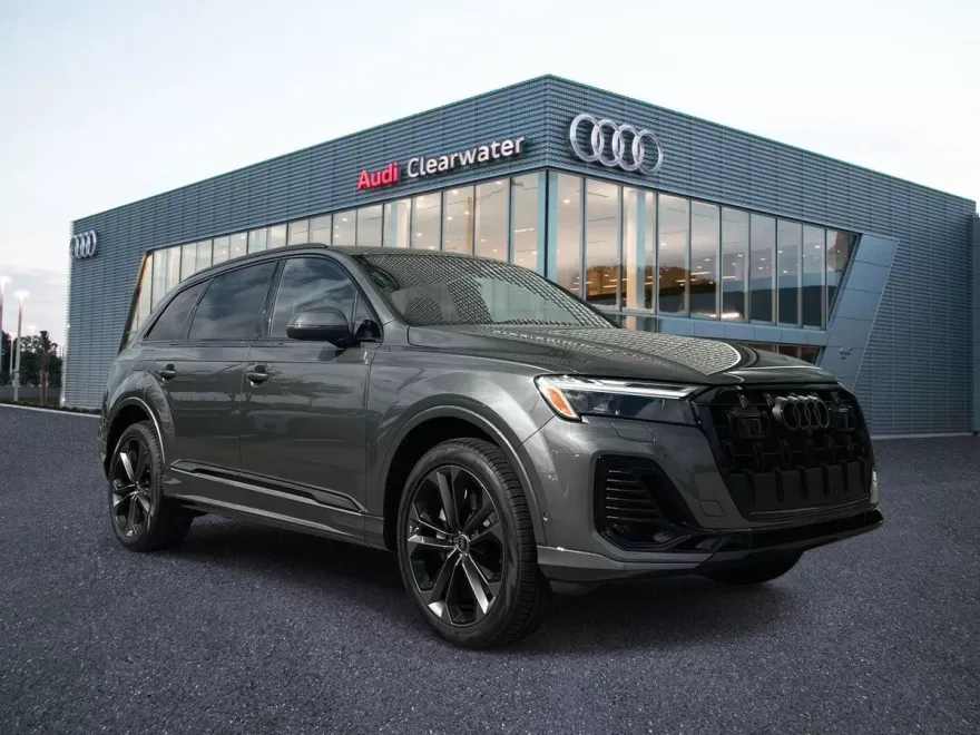 2025 Audi Q7 55 Premium Plus photo 1